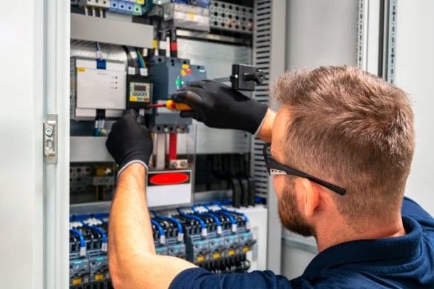 Best Electrical Repair Services  in Zephyrhills, FL