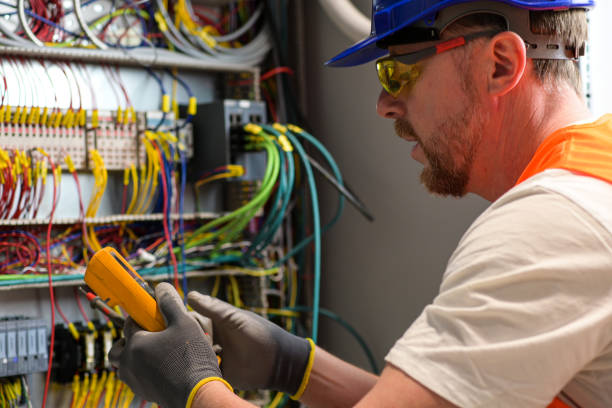 Best Licensed Electrician  in Zephyrhills, FL